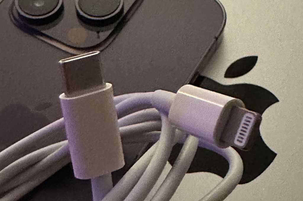 Apple iPhone Lighting-to-usb-c cable with an iPhone and MacBook