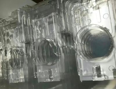 iphone 16 molds