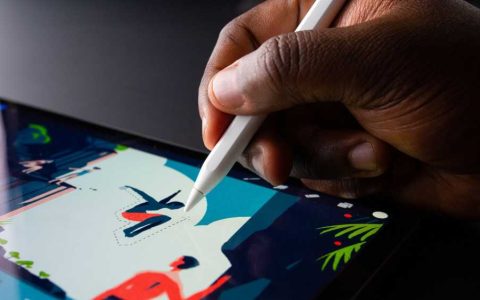 iOS 17.5 可能涉及新款 Apple Pencil 和“挤压”手势的参考