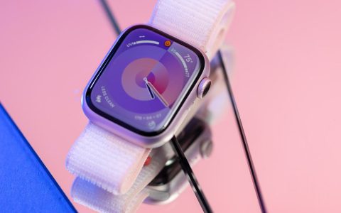 Apple Watch Series 10 可能会配备 Ultra 大尺寸屏幕