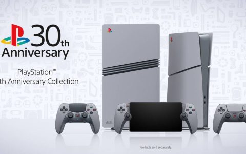 PlayStation 30周年纪念版PS5和PS5 Pro: 复古风情