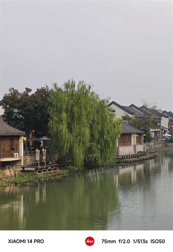 今年旗舰机涨价也就算了 竟然还偷偷缩起了水