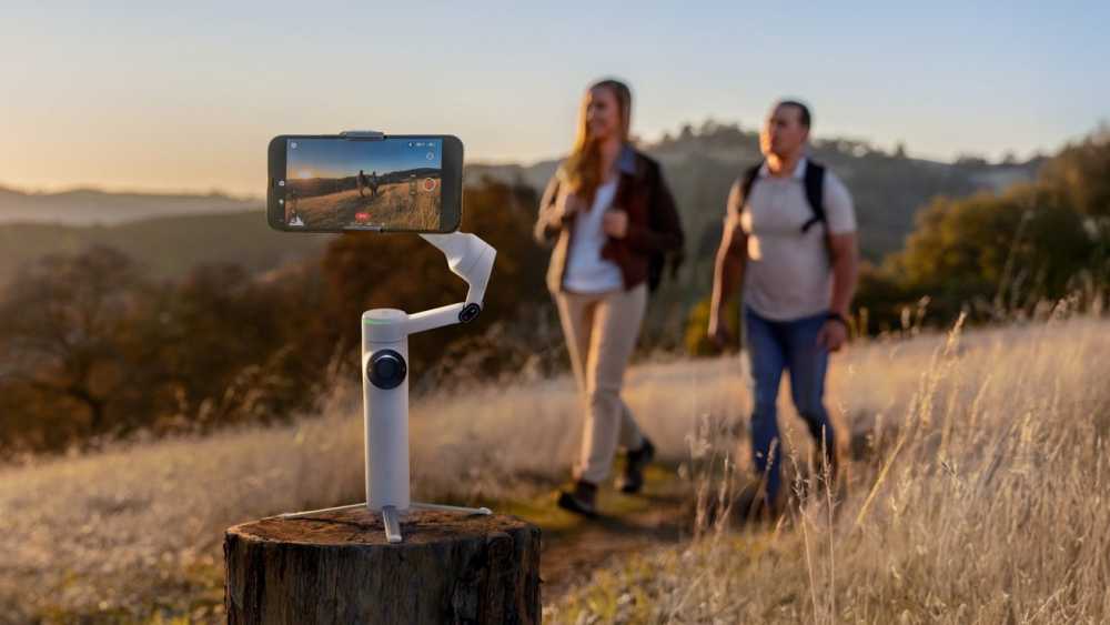 Insta360宣布推出支持DockKit的新型稳定器