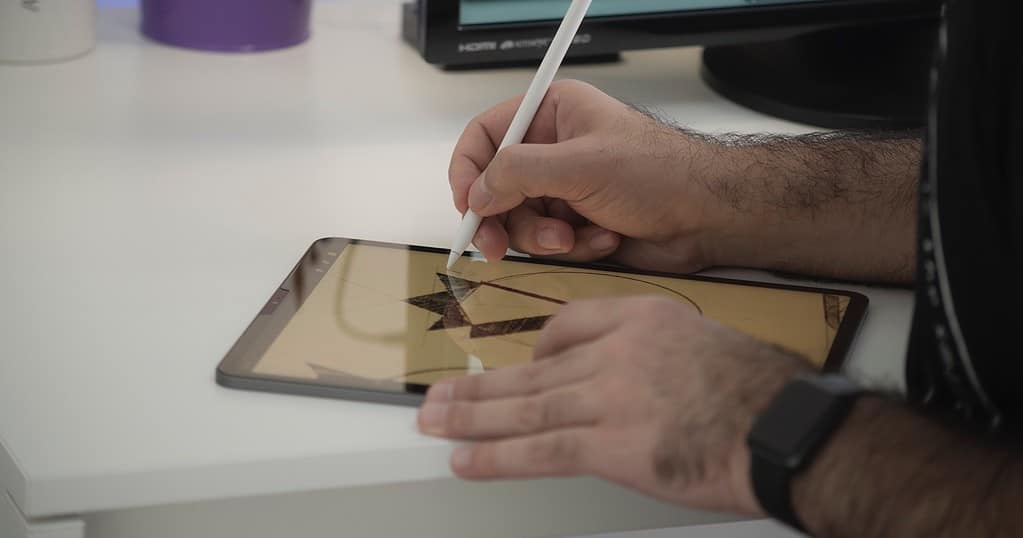 M4 MacBook Air 对比 M4 iPad Pro：2025 年购买指南