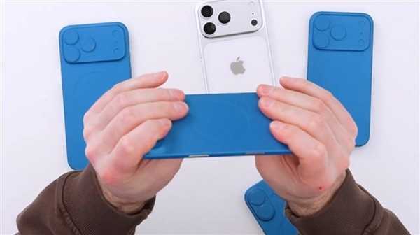 超薄苹果手机史无前例！iPhone 17 Air机模上手