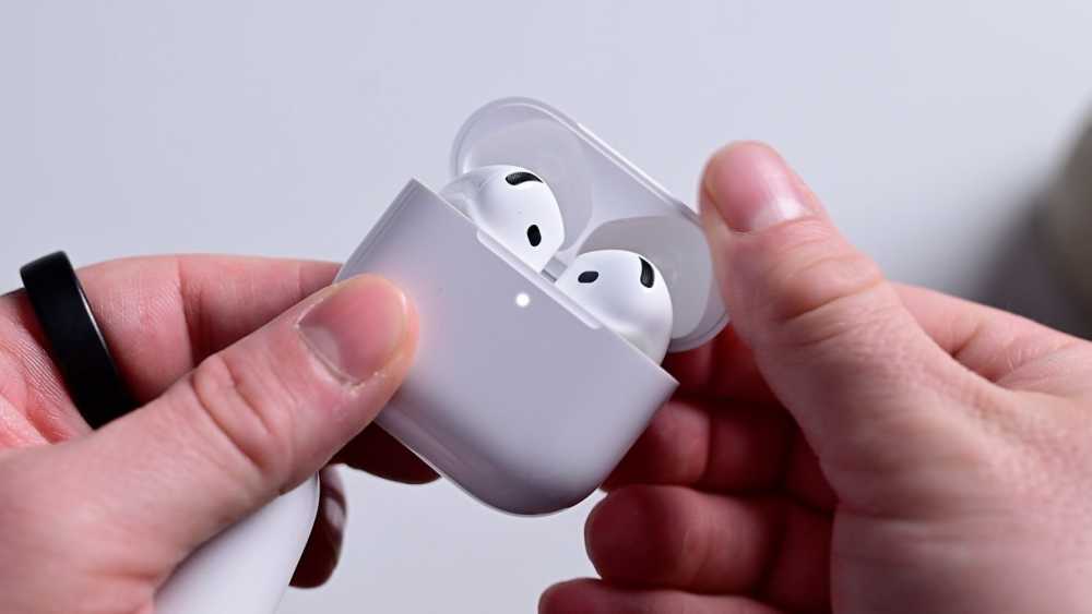 AirPods Pro 2和AirPods 4迎来新固件更新