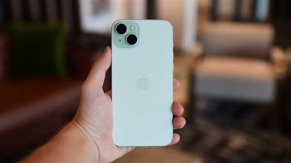 iPhone 16系列国内激活销量揭晓：Plus不足Pro版零头 怪不得被砍