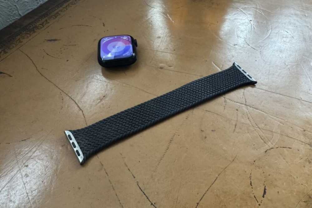 独立的Apple Watch编织单圈表带