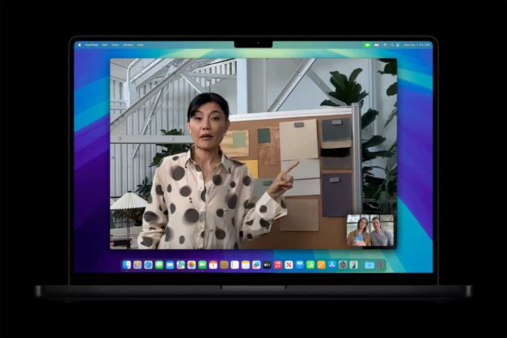 Apple-MacBook-Pro-M4-Center-Stage-camera