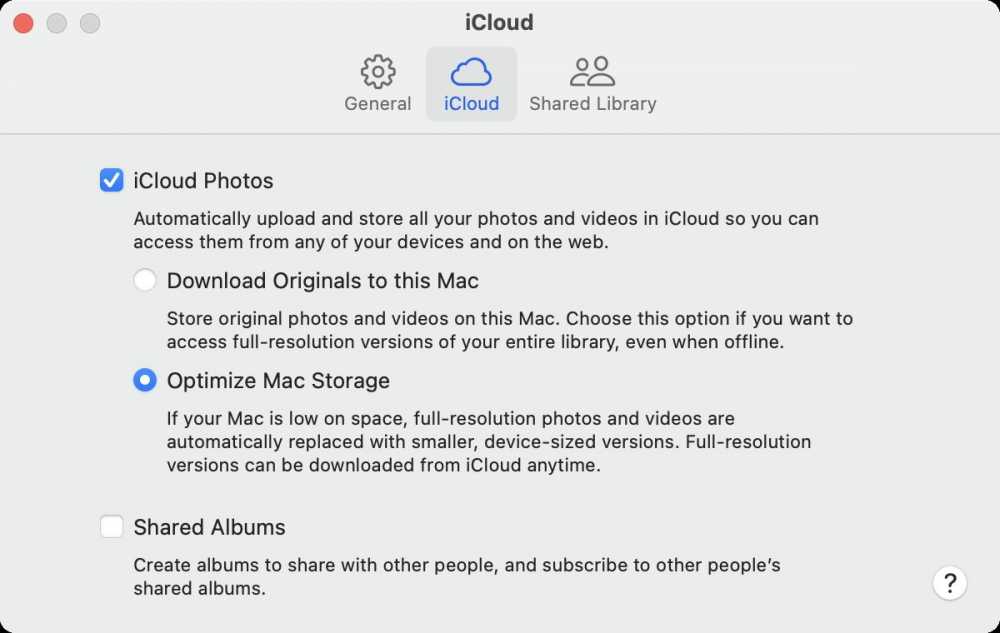 iCloud 设置面板，显示 Mac 上照片存储的选项，包括 iCloud 照片、下载原始文件、优化 Mac 存储和共享相簿，以及相应的复选框。