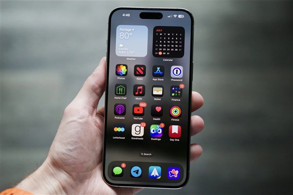 iPhone 17 Pro Max电池容量曝光，或将突破5000mAh大关