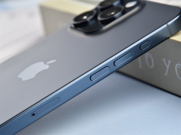iPhone 17系列重回铝合金中框：仅iPhone 17 Air保留钛合金