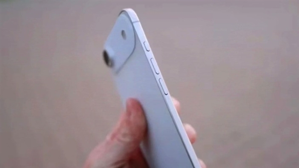 苹果到底还有没有创新：iPhone 17 Air深度揭秘