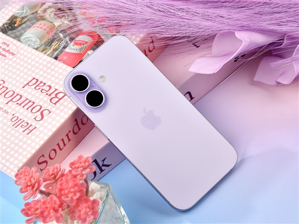 iPhone 17首发上手：这次比Pro值