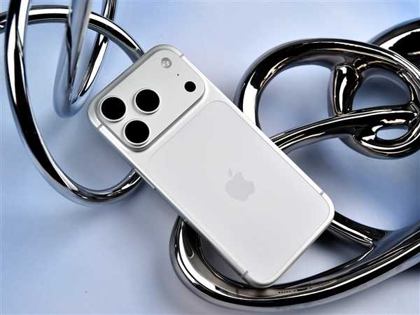 iPhone 17 Pro上手：性能依旧是王者