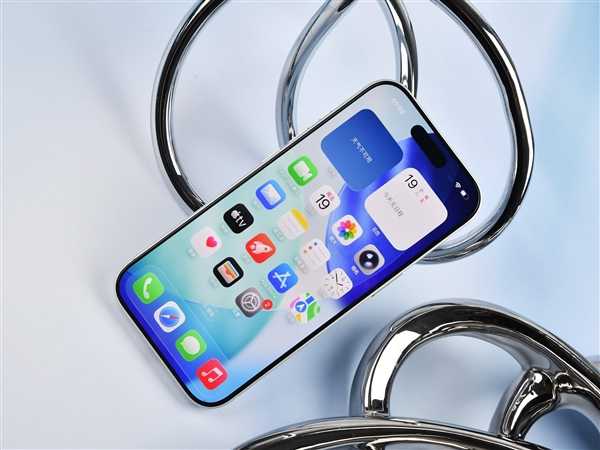 iPhone 17 Pro上手：性能依旧是王者
