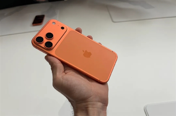越吐槽越买！iPhone 17系列国内首销数据：三款都卖爆了