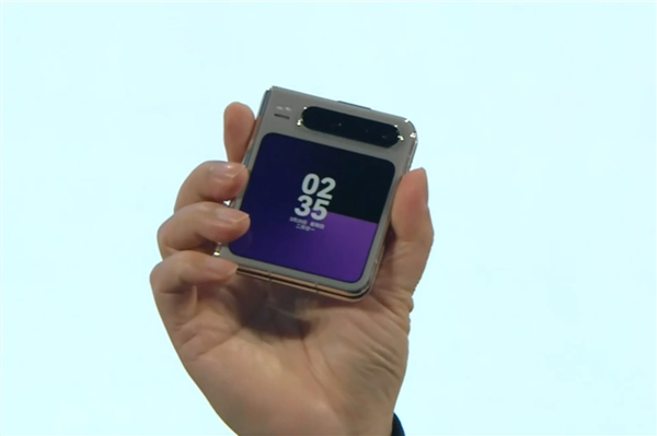 安卓明年杀入阔折叠赛道：剑指苹果