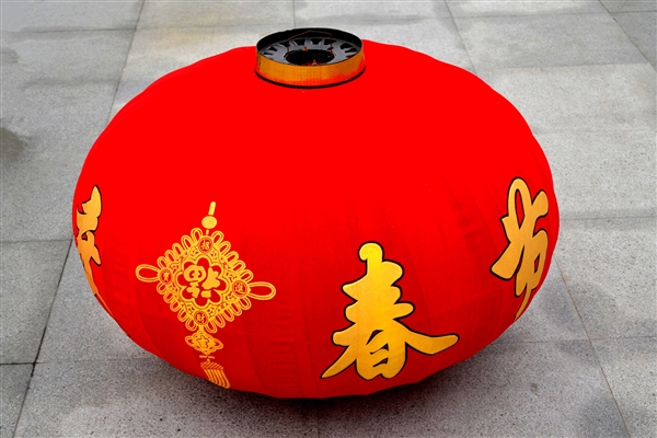 反向过年兴起：不少父母赴子女工作的城市过年