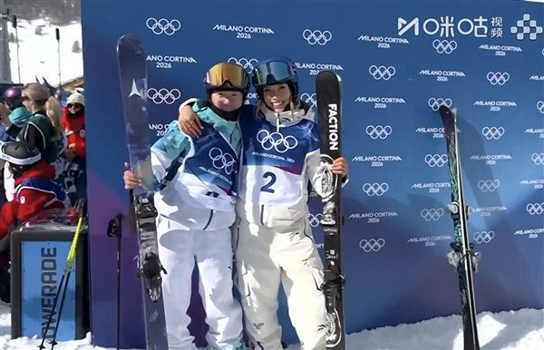 谷爱凌在比赛中