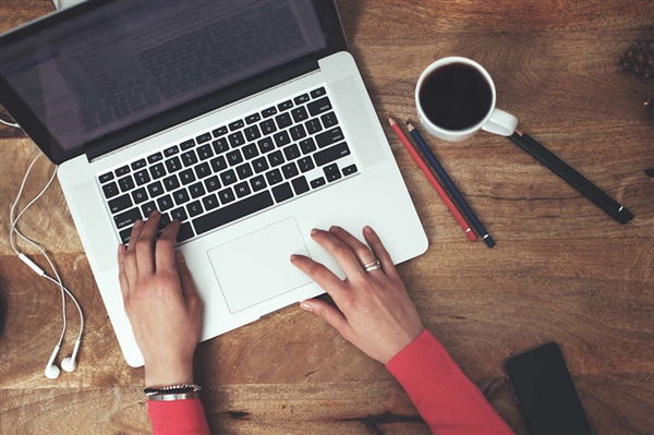 职场休假议题引发关注