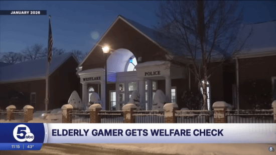 91岁独居奶奶离奇失联！警方破门后发现她在沉迷游戏