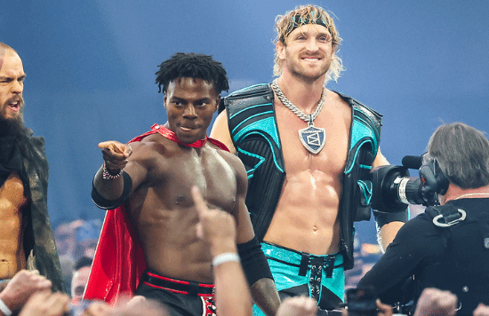 甲亢哥在WWE摔跤狂热比赛中