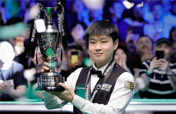 赵心童在比赛中