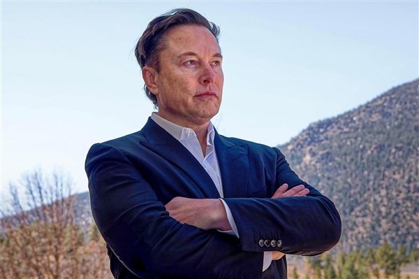 马斯克与奥尔特曼
