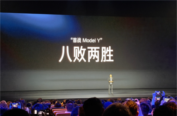 小米YU7首战Model Y八败两胜！雷军直言：输给全球销冠不丢人