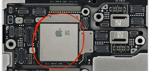 iPhone 18 Pro散热史诗级提升！苹果A20 Pro采用台积电WMCM封装