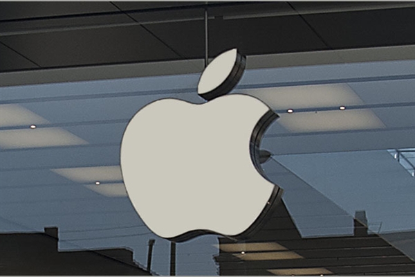 苹果发布会的绝对主角！iPhone Ultra来临：史上变化最大的iPhone