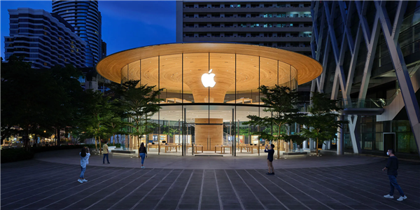 苹果9月新品全线涨价对比