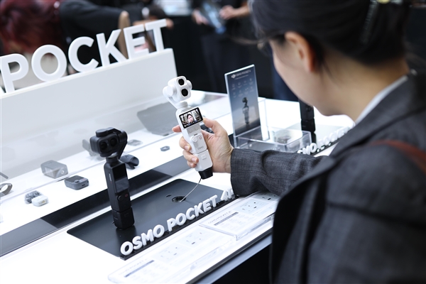 Osmo Pocket 4P 与 Mic Mini 2S