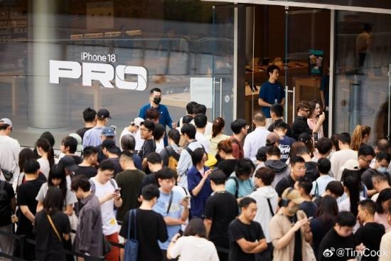 苹果在中国又卖爆了！库克微博发文：让人倍感振奋