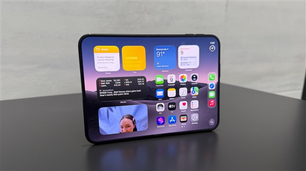 iPhone Duo仅适合特定人群 博主：普通用户老老实实选直板机